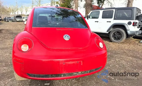 2008 Volkswagen New Beetle S from USA, damaged, VIN 3VWRW31C38M526869